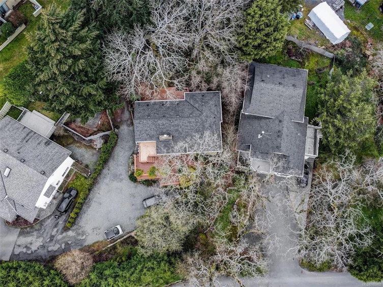 200 Island Highway, View Royal, BC, V9B 1G2 - 28