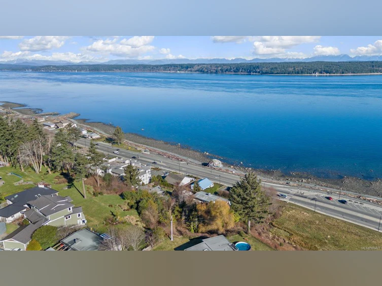 1266 S Island Highway, Campbell River, BC, V9W 1B5 - 7