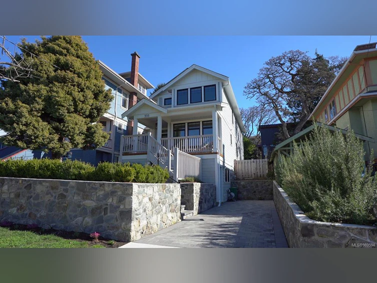 335 Moss Street, Victoria, BC, V8V 4M9 - 2