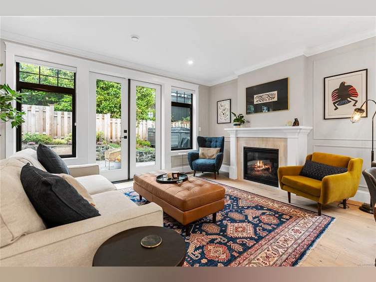 335 Moss Street, Victoria, BC, V8V 4M9 - 3
