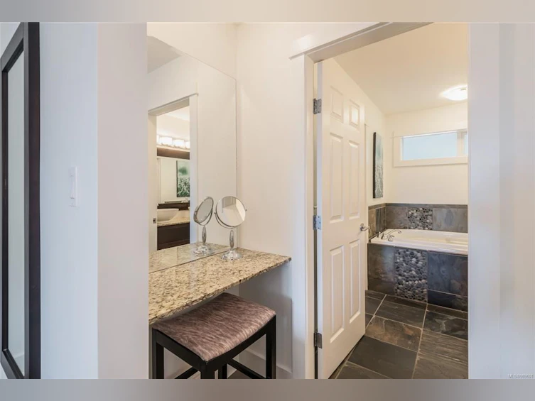 241-1600 Stroulger Road, Nanoose, BC, V9P 9B7 - 17