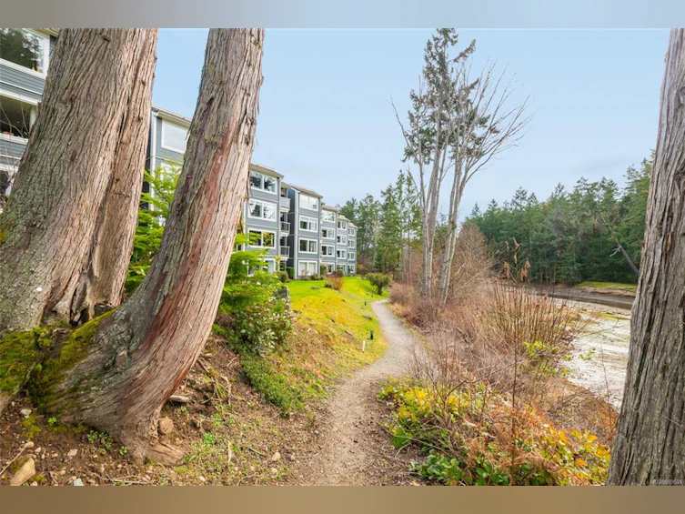 241-1600 Stroulger Road, Nanoose, BC, V9P 9B7 - 35