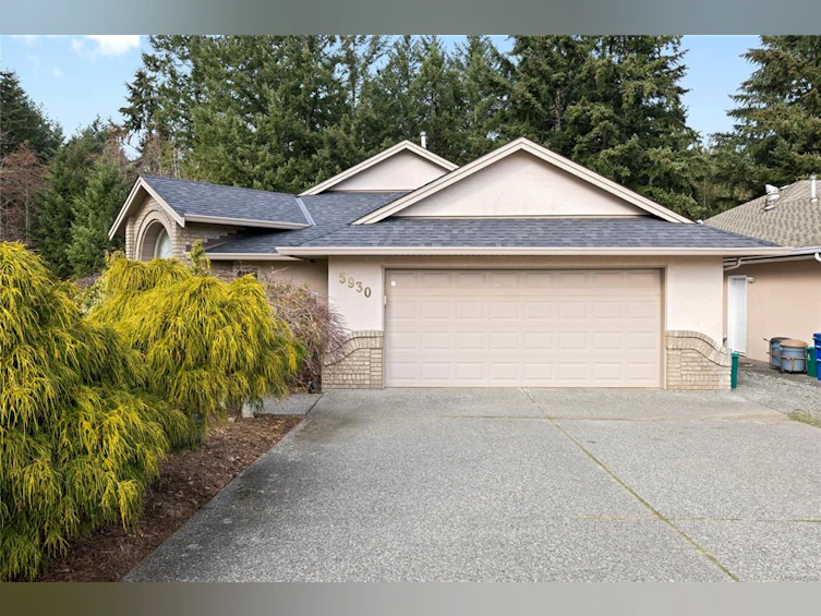 5930 Oliver Road, Nanaimo, BC, V9T 6G6 - 4