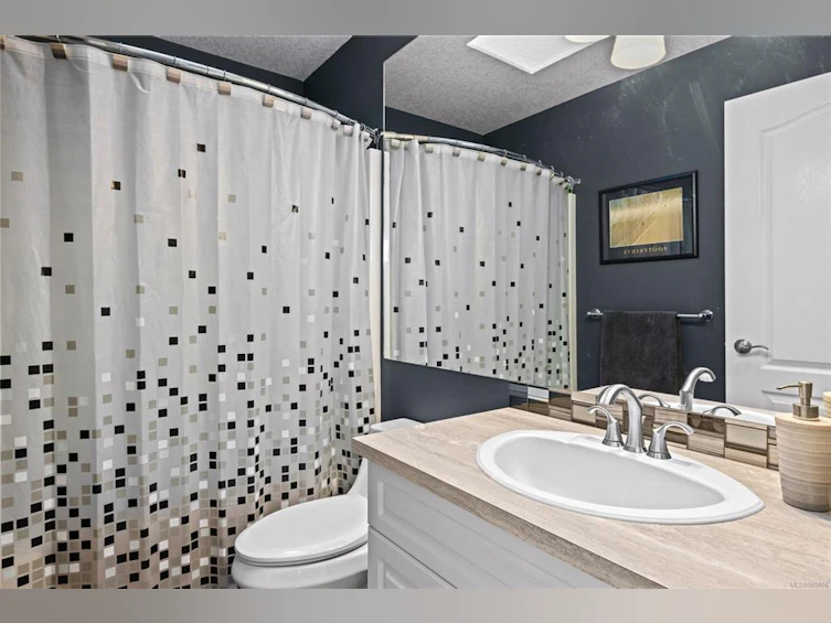 5930 Oliver Road, Nanaimo, BC, V9T 6G6 - 24