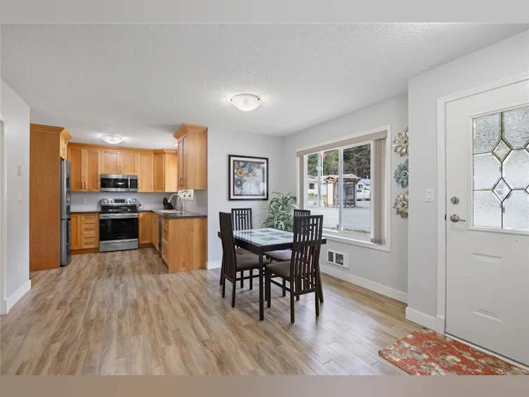 3635 Rockcliffe Drive, Nanaimo, BC, V9T 5S2 - 11