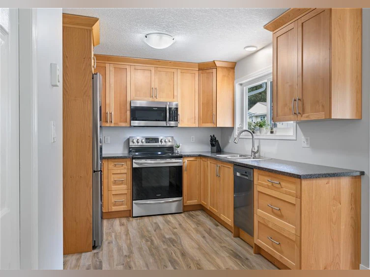 3635 Rockcliffe Drive, Nanaimo, BC, V9T 5S2 - 12