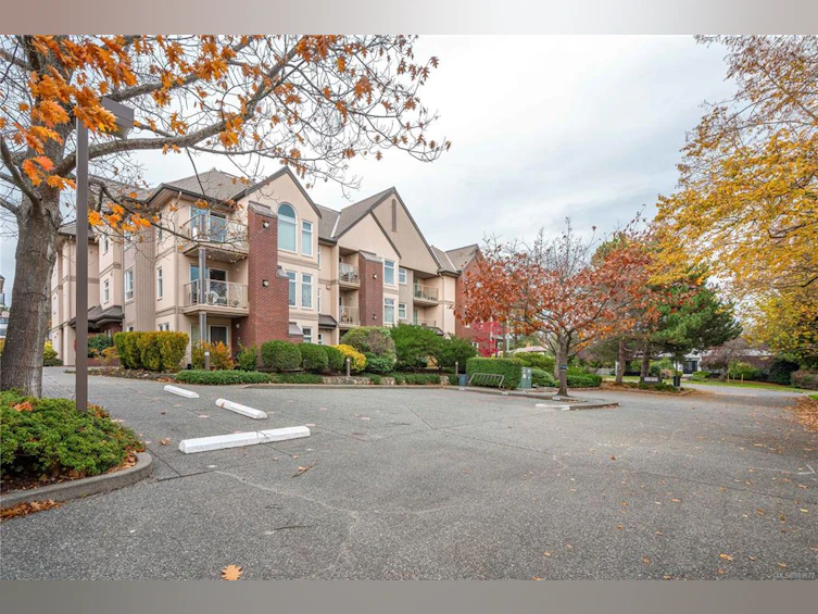 205-835 Selkirk Avenue, Esquimalt, BC, V9A 2T7 - 36