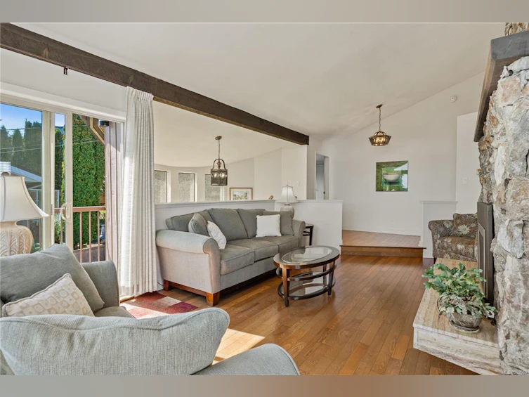 420 Carnegie Street, Campbell River, BC, V9W 6N7 - 11
