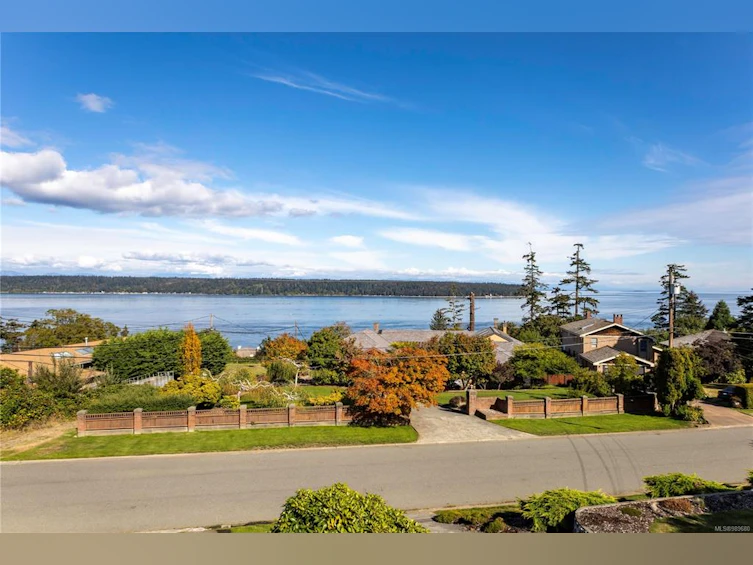 420 Carnegie Street, Campbell River, BC, V9W 6N7 - 16
