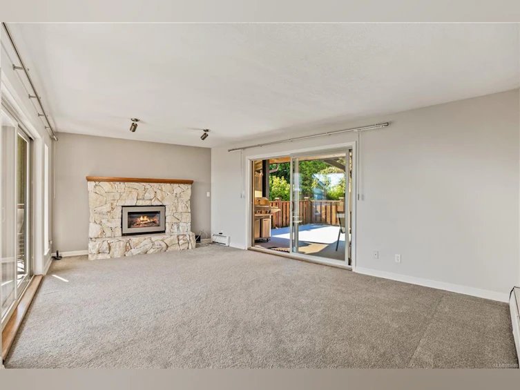 420 Carnegie Street, Campbell River, BC, V9W 6N7 - 25