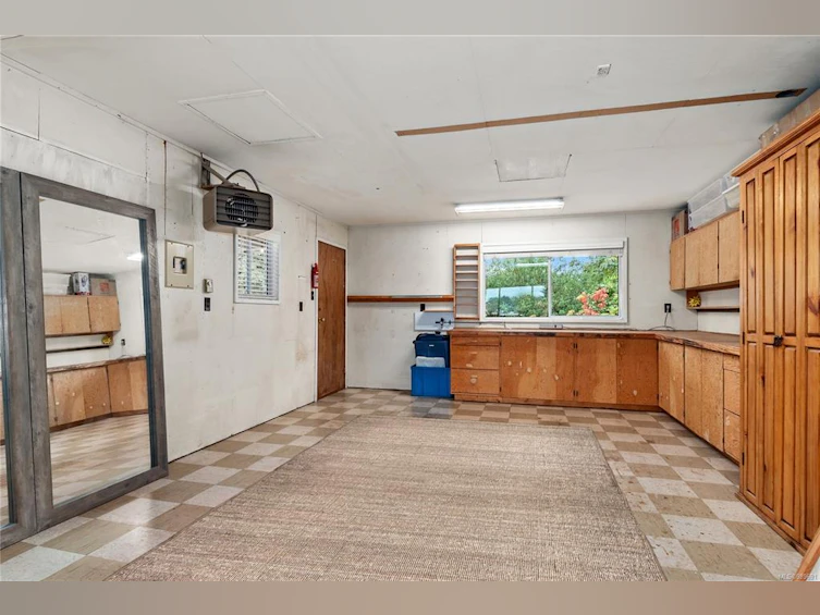 1891 Fitzgerald Avenue, Courtenay, BC, V9N 2S9 - 31