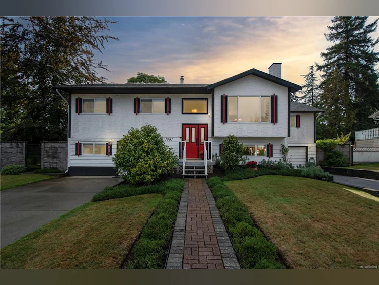 1891 Fitzgerald Avenue, Courtenay, BC, V9N 2S9 - 44