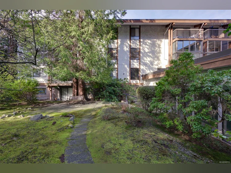 306-1005 Mckenzie Avenue, Saanich, BC, V8X 4A9 - 34