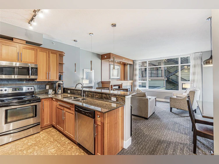 208B-181 Beachside Drive, Parksville, BC, V9P 2H5 - 2