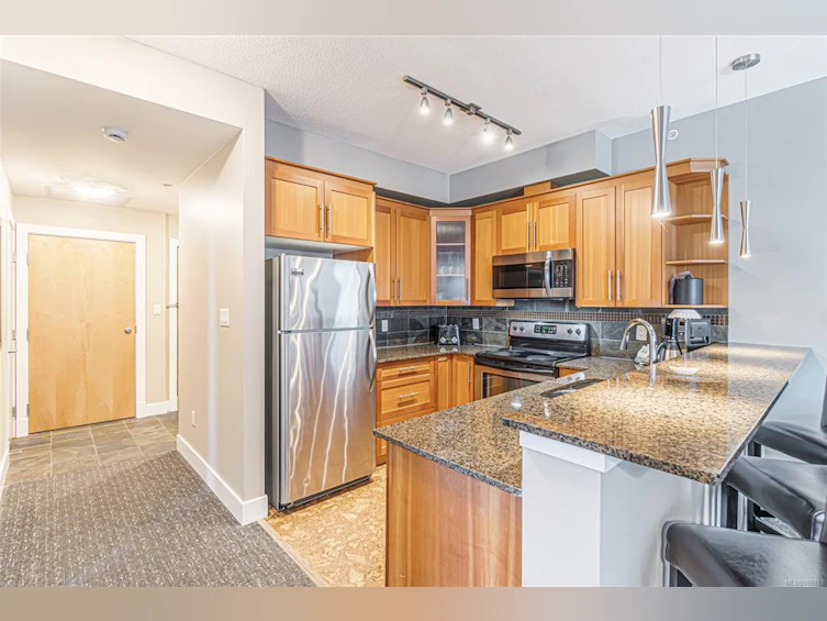 208B-181 Beachside Drive, Parksville, BC, V9P 2H5 - 9