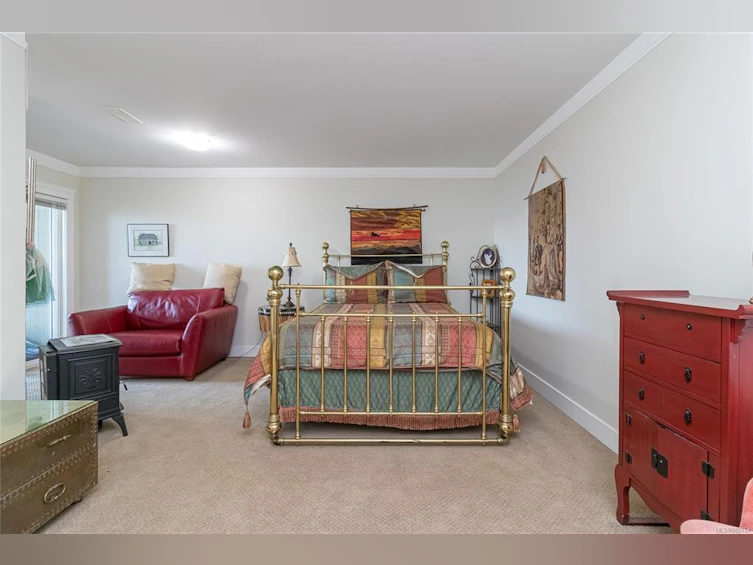 8709 Lochside Drive, North Saanich, BC, V8L 1M8 - 28