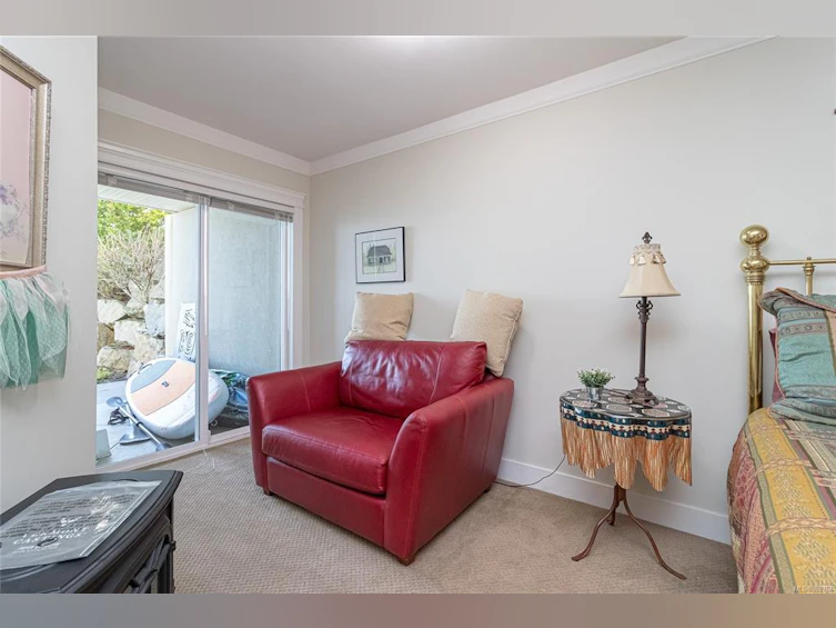 8709 Lochside Drive, North Saanich, BC, V8L 1M8 - 29