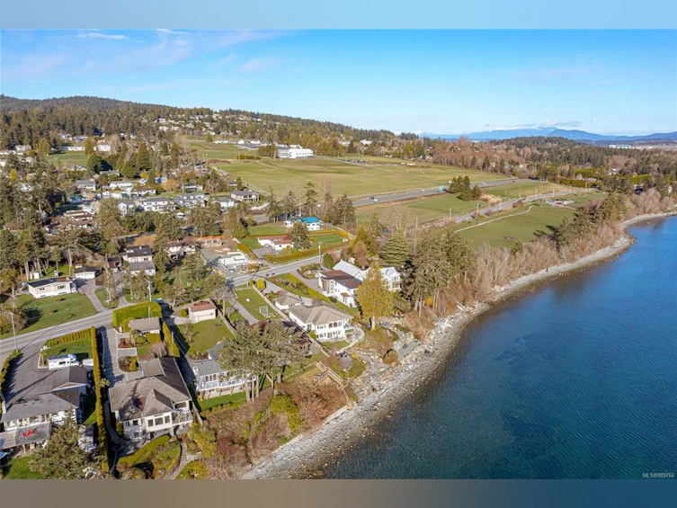 8709 Lochside Drive, North Saanich, BC, V8L 1M8 - 50