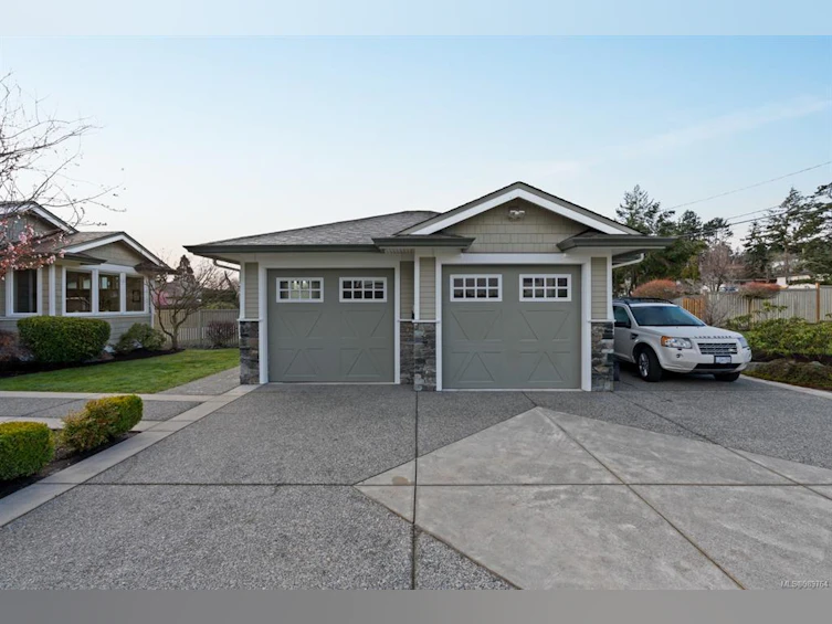 8709 Lochside Drive, North Saanich, BC, V8L 1M8 - 57