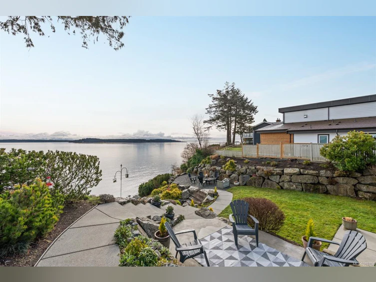 8709 Lochside Drive, North Saanich, BC, V8L 1M8 - 59