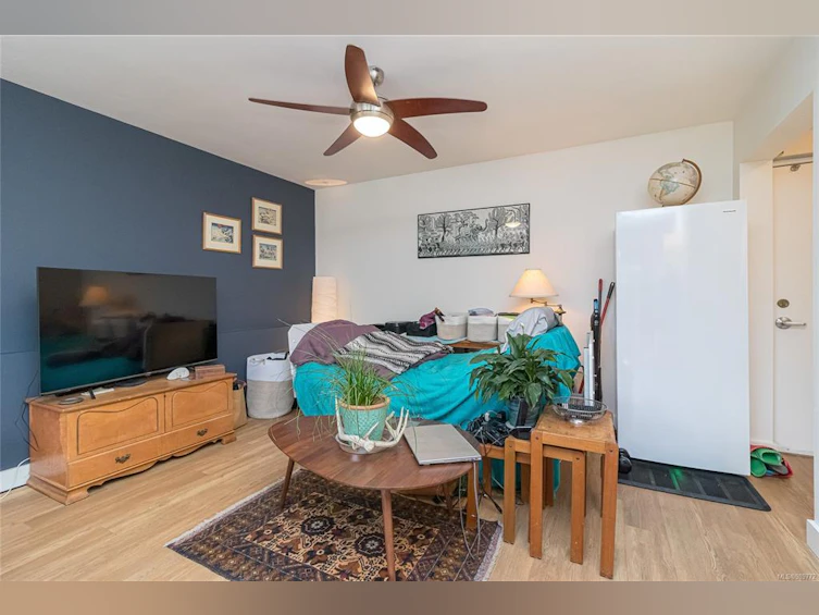 104-2286 Henry Avenue, Sidney, BC, V8L 2B2 - 5