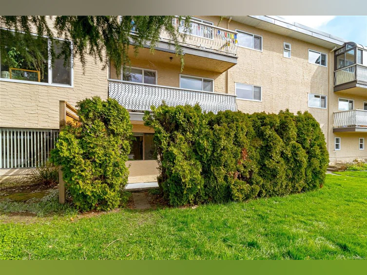 104-2286 Henry Avenue, Sidney, BC, V8L 2B2 - 19