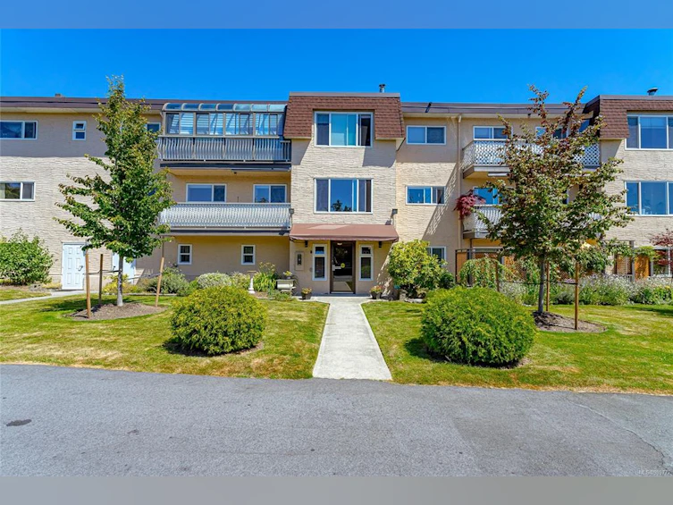 104-2286 Henry Avenue, Sidney, BC, V8L 2B2 - 22