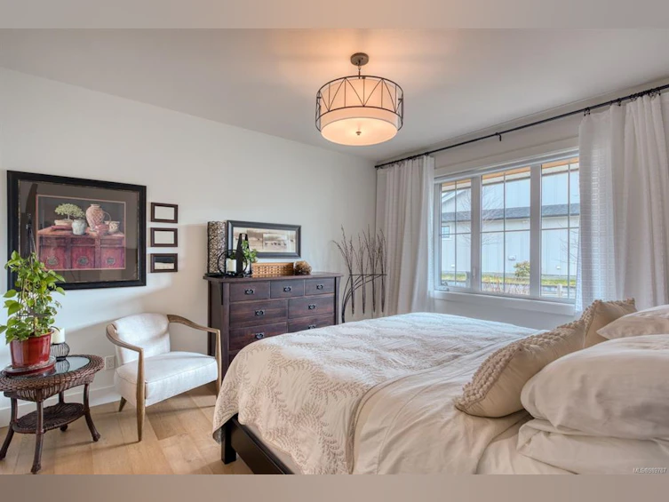 101-4098 Buckstone Road, Courtenay, BC, V9N 0H2 - 4