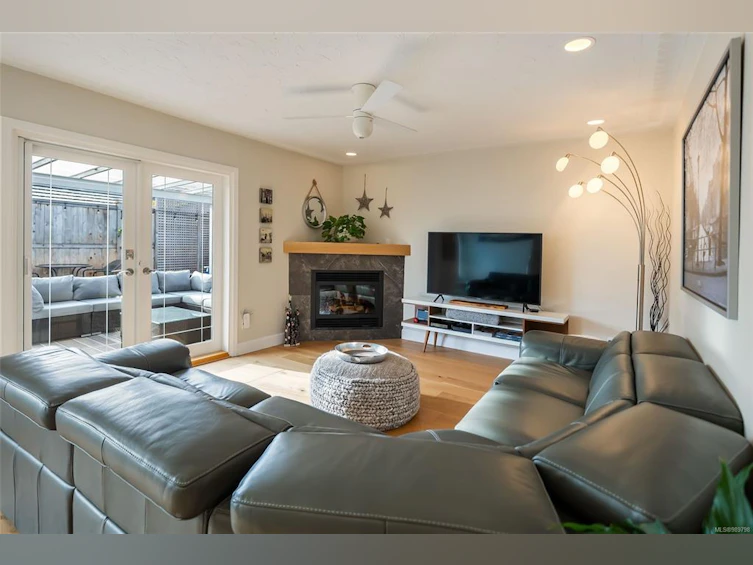 1096 Sunrise Drive, Qualicum Beach, BC, V9K 2K9 - 6