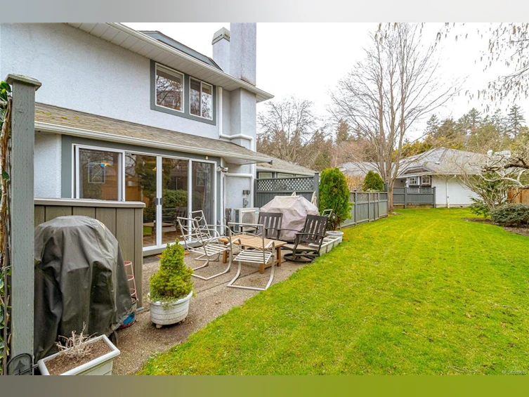 14-5110 Cordova Bay Road, Saanich, BC, V8Y 2K5 - 33