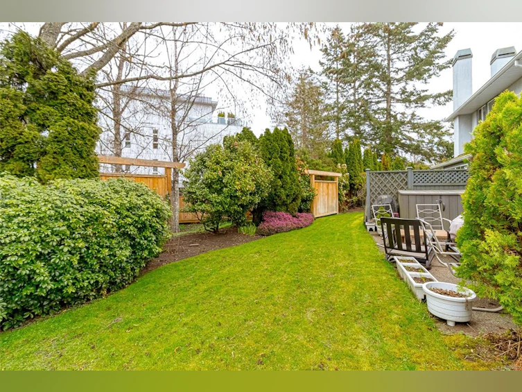 14-5110 Cordova Bay Road, Saanich, BC, V8Y 2K5 - 35