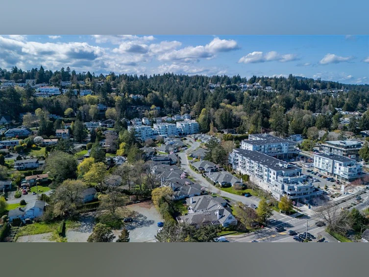 14-5110 Cordova Bay Road, Saanich, BC, V8Y 2K5 - 47