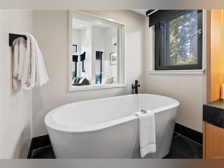 2308-596 Marine Drive, Ucluelet, BC, V0R 3A0 - 20