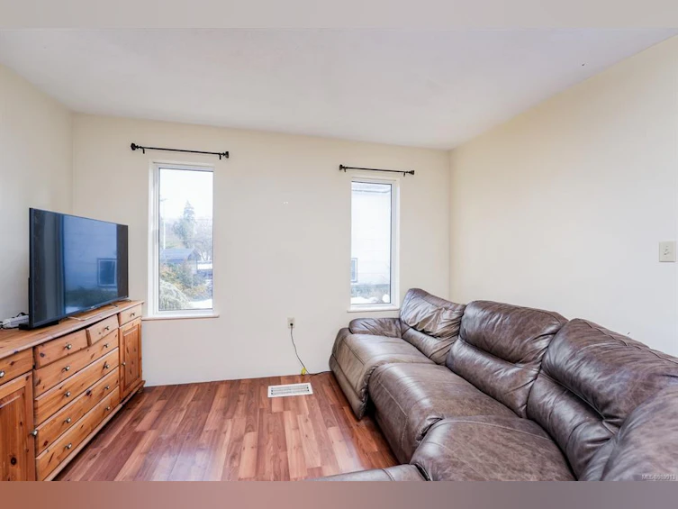 1137 Union Road, Saanich, BC, V8P 2J2 - 3
