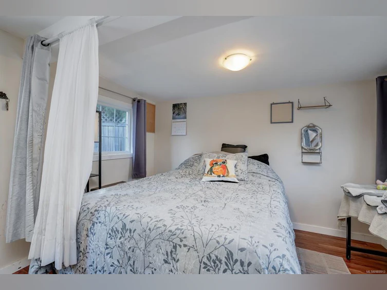 1137 Union Road, Saanich, BC, V8P 2J2 - 19