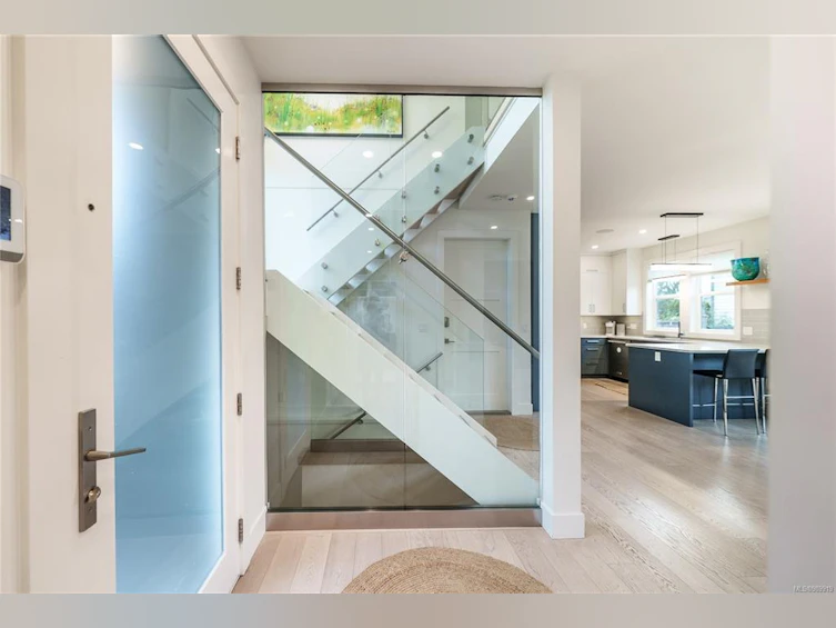 198 Olive Street, Victoria, BC, V8S 3H3 - 37