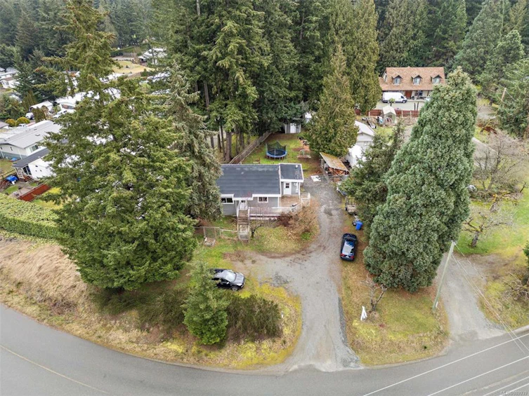 3699 Cedardale Road, Cobble Hill, BC, V8H 0G6 - 4