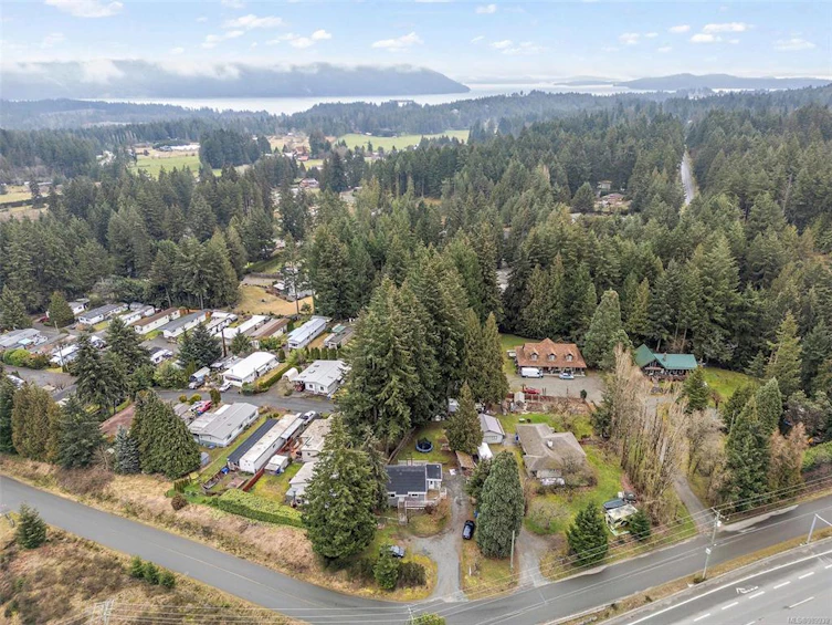 3699 Cedardale Road, Cobble Hill, BC, V8H 0G6 - 6
