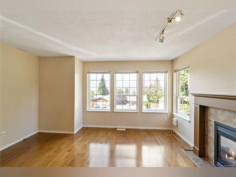 5541 Hammond Bay Road, Nanaimo, BC, V9T 5N1 - 6