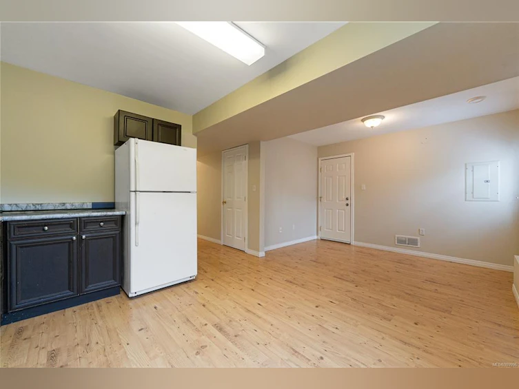 5541 Hammond Bay Road, Nanaimo, BC, V9T 5N1 - 34