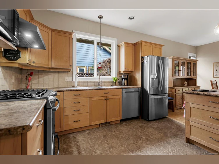 1646 Rondeault Road, Cowichan Bay, BC, V0R 1N1 - 2