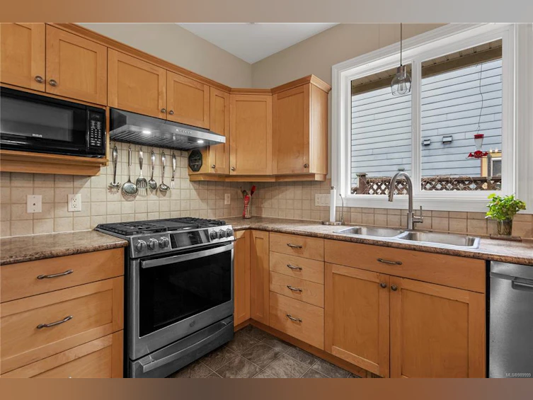 1646 Rondeault Road, Cowichan Bay, BC, V0R 1N1 - 3