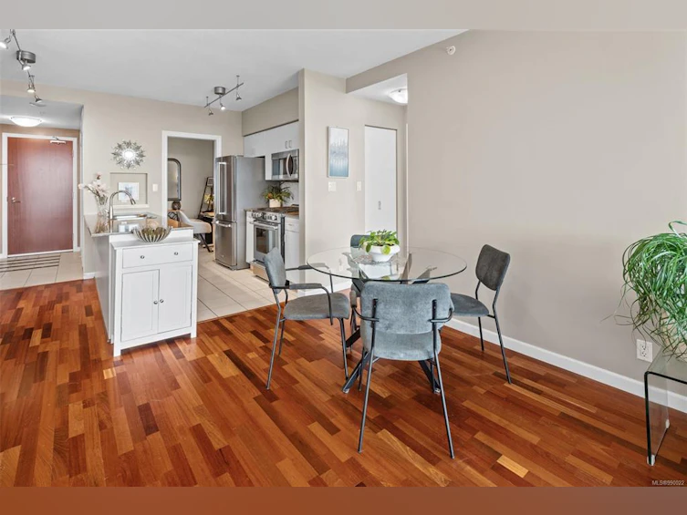 906-160 Wilson Street, Victoria, BC, V9A 7P9 - 10
