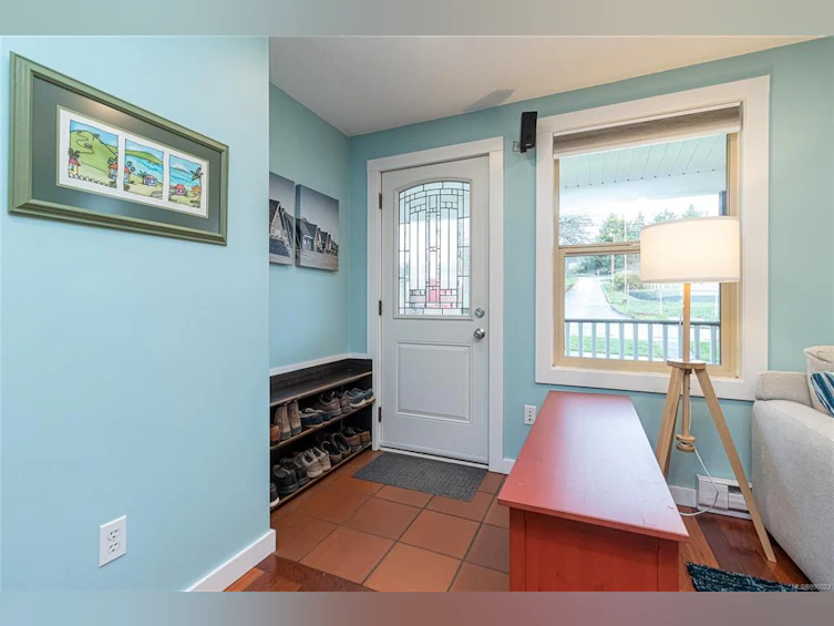 1243 Colville Road, Esquimalt, BC, V9A 4R2 - 9