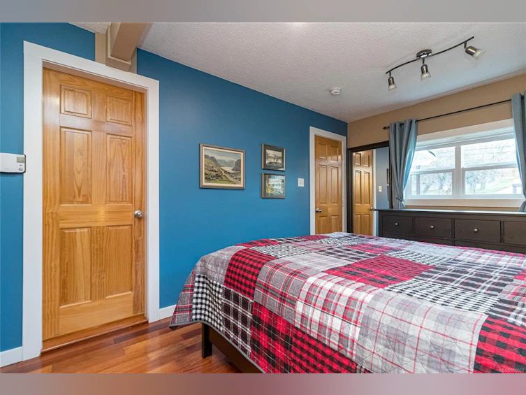 1243 Colville Road, Esquimalt, BC, V9A 4R2 - 23
