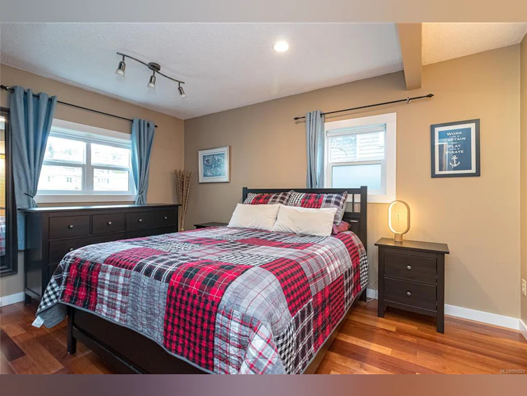 1243 Colville Road, Esquimalt, BC, V9A 4R2 - 24