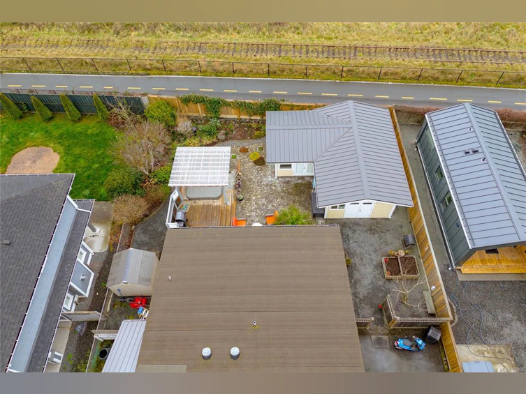 1243 Colville Road, Esquimalt, BC, V9A 4R2 - 42