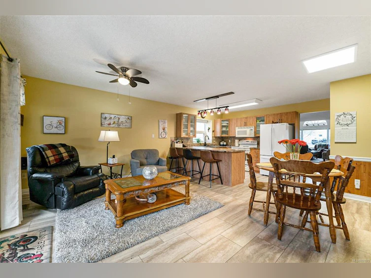 5152 Sam's Way, Nanaimo, BC, V9T 6C4 - 38