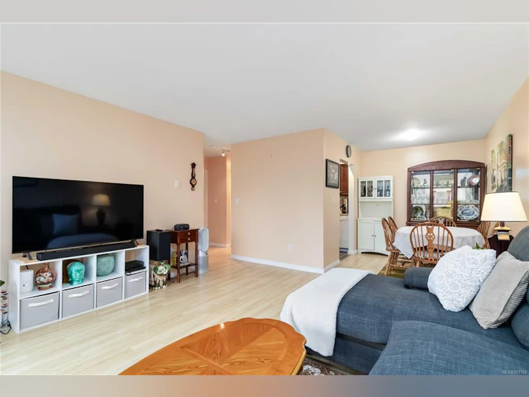 311-2757 Quadra Street, Victoria, BC, V8T 4E5 - 6