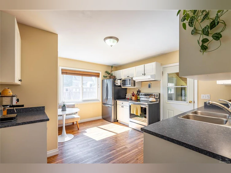 467 Beech Avenue, Duncan, BC, V9L 3J8 - 9